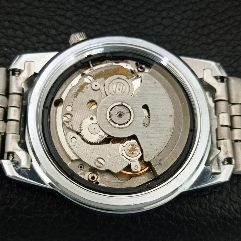 Vintage 1986 Seiko Automatic Mens Silver Watch W/daydate & Black accents